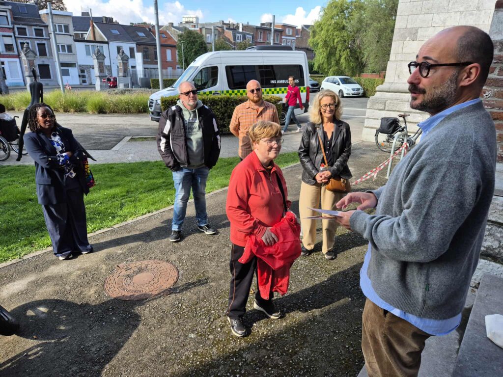 7043919c-4851-4381-b7e8-217588ad11f0